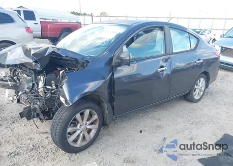 2015 Nissan Versa 1.6 Sl z USA, uszkodzony, nr VIN 3N1CN7AP3FL943579